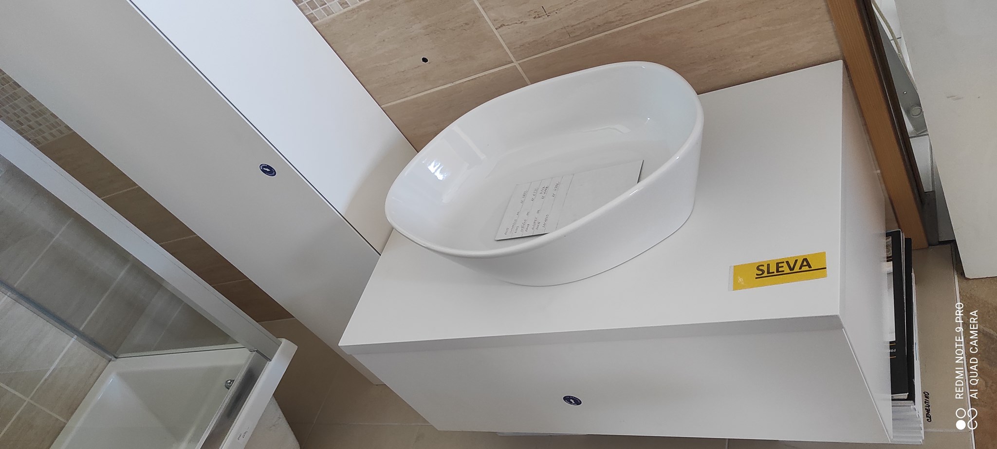 Obrázek Koupelnový set s umyvadlem
